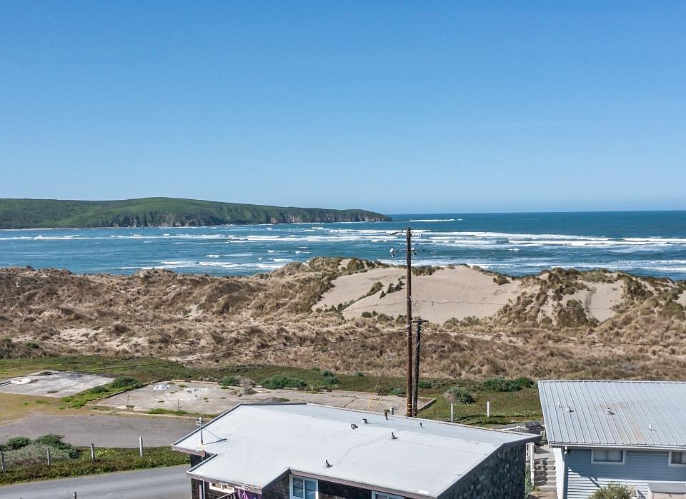 1st image of 54 Bay Drive