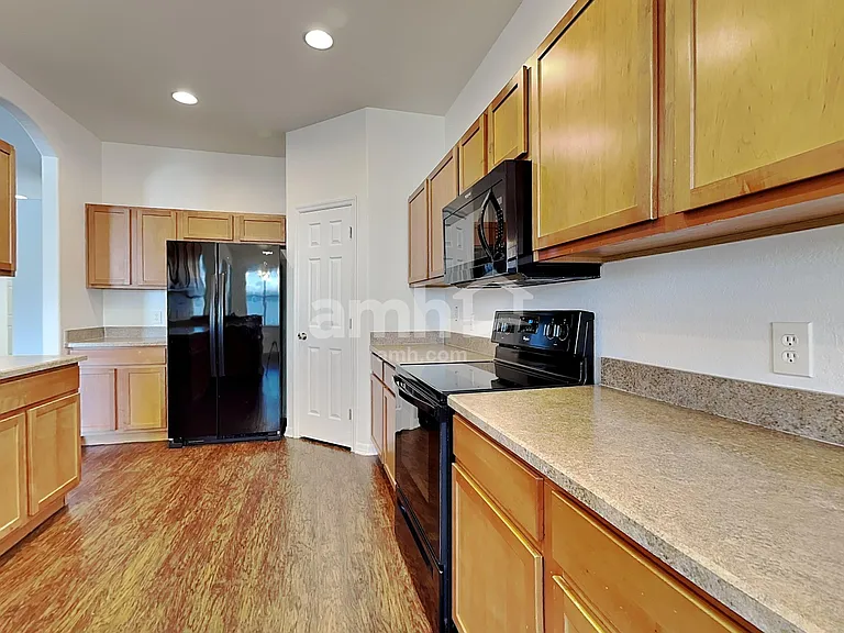 10707 Carloway Hills Dr — Photo 4