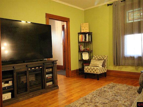 5th image of 1321 N Minnesota St
