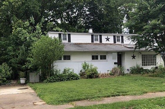 2nd image of 122 Compass Dr