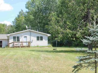 8595 Coolidge Ave, Farwell, MI 48622
