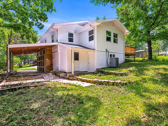 3rd image of 183 Allaman Drive