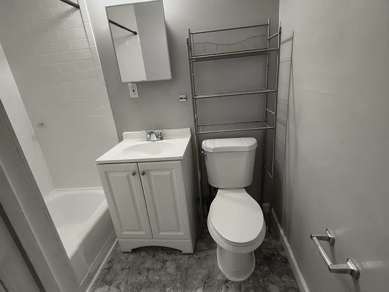 467 Allen St #101 — Photo 2