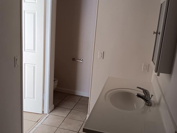 2nd image of 1101 E 19th St