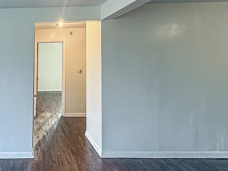 1014 Edwards St #2 — Photo 5