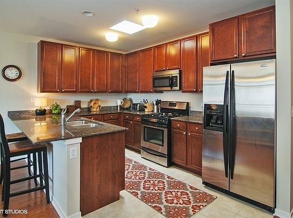 5th image of 7757 Van Buren St Unit 509