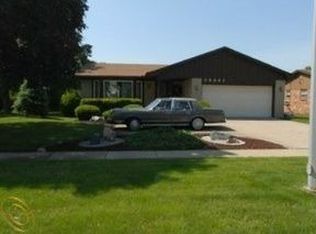 38441 Five Mile Rd, Livonia, MI 48154