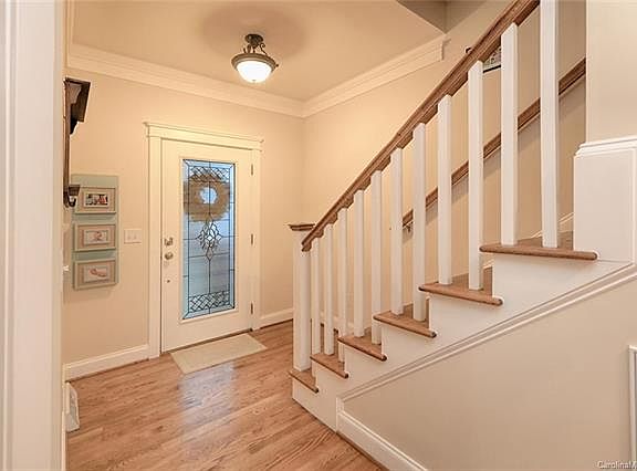 3rd image of 117 E Fenway Ave