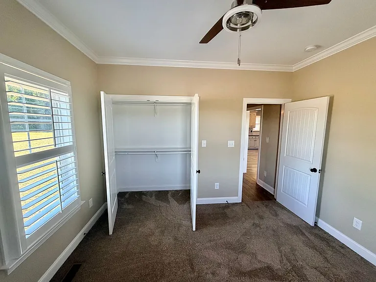 8487 Bend Of The River Rd — Photo 40