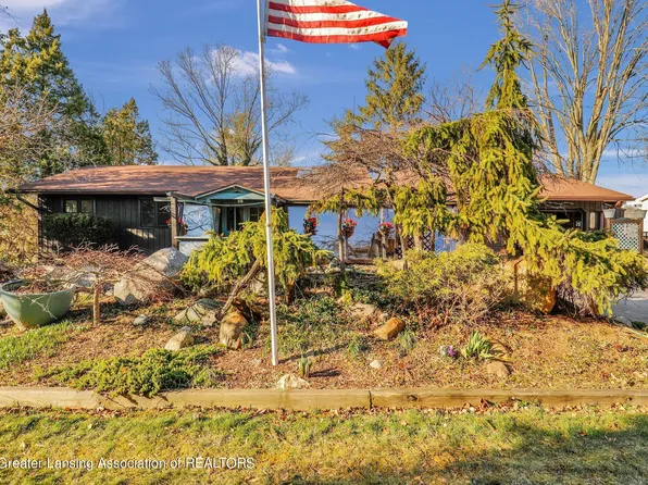 1417 Boichot Rd, Lansing, MI 48906