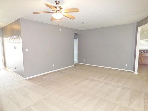 4th image of 3514 Rock Island St