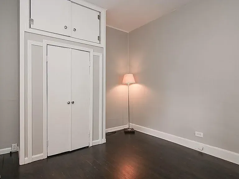 1431 Rosewood Ave — Photo 3