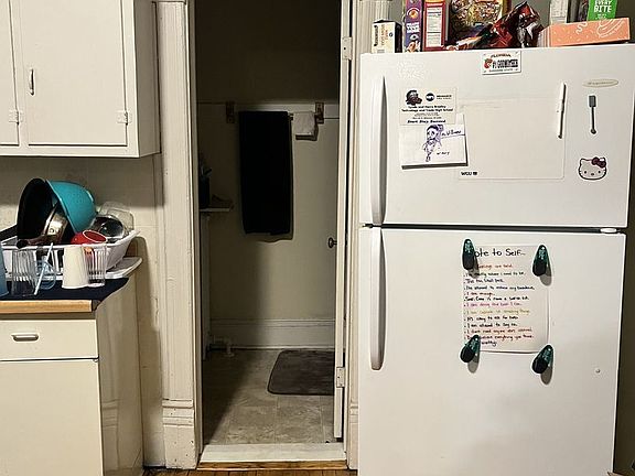 3rd image of 2620 N Weil St #2