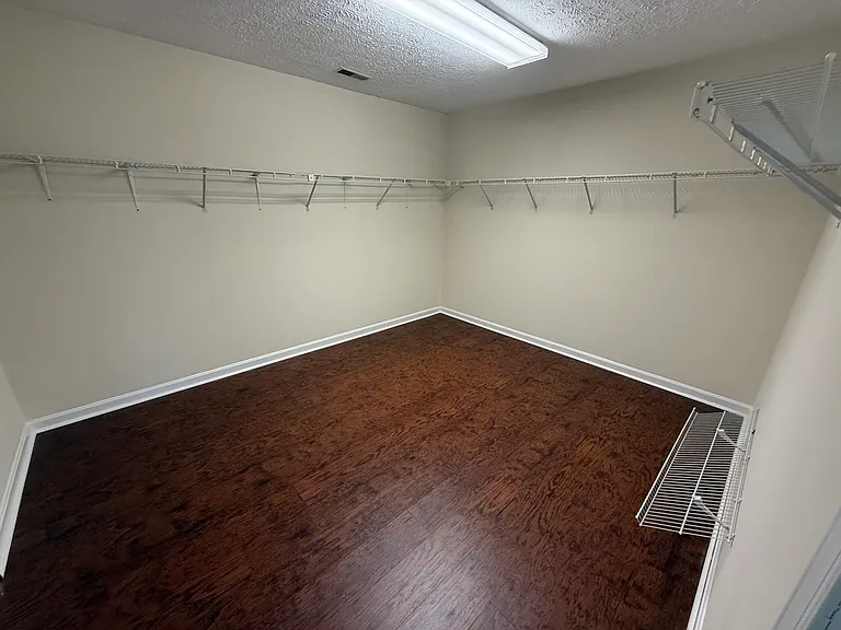 101 Tarks Ln — Photo 18