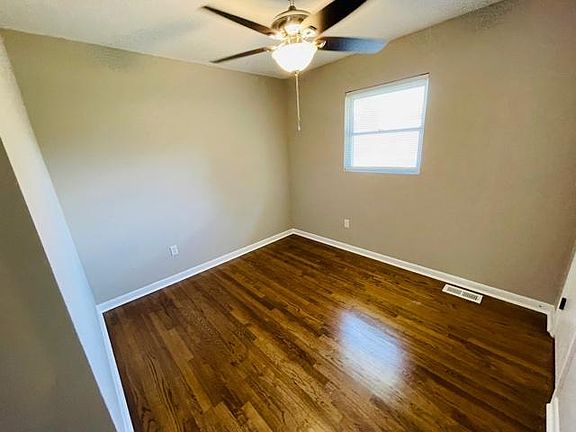 2nd image of 642 Fairview Ave