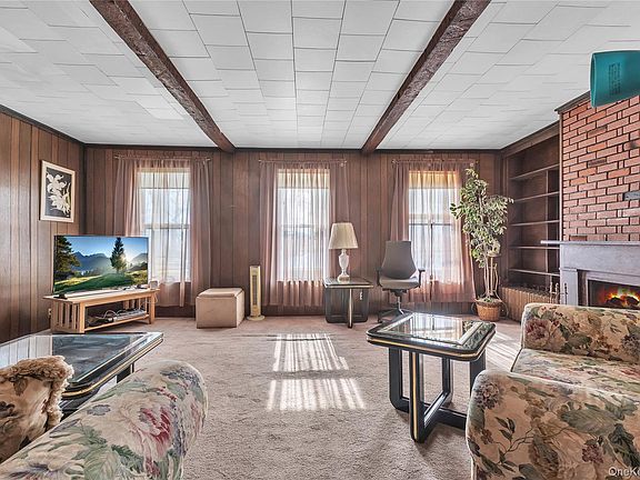 2nd image of 956 Paulding Street