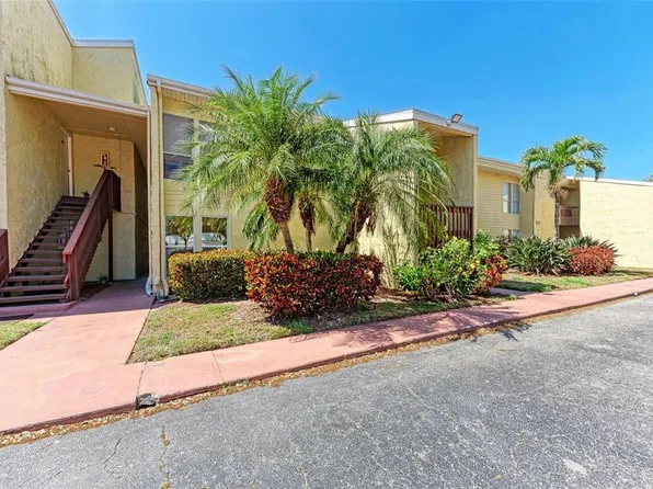 3411 Clark Rd APT 212, Sarasota, FL 34231