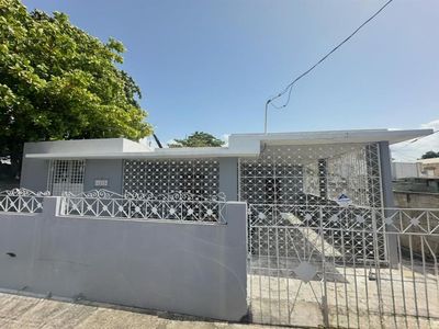 4203 Gardel, Ponce, PR, 00728