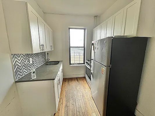 5th image of 501 Saratoga Ave #B1