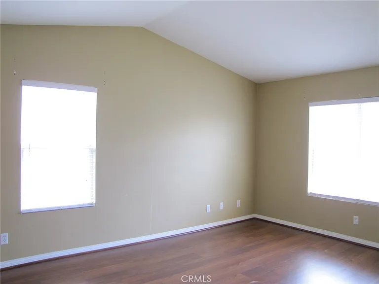 5661 Knollside Way — Photo 13