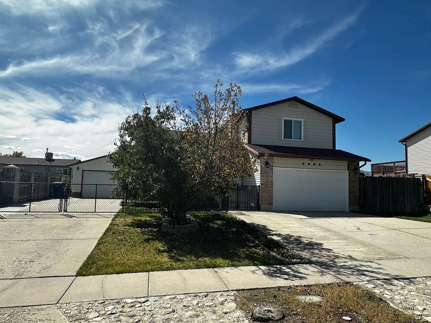 Great Home Now Available! — Photo 3