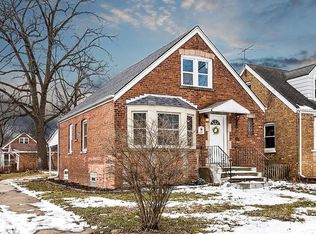 210 Hillcrest Ave, Chicago Heights, IL 60411