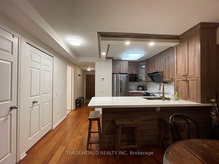 35 Finch Ave E #2209 — Photo 14