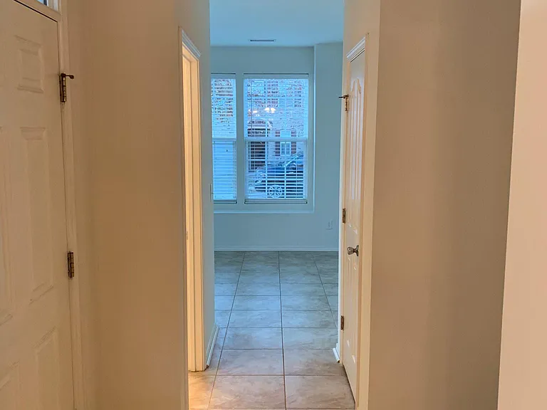 1819 Whirlaway Ct — Photo 5