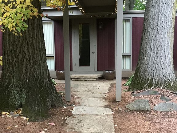 Courtyard 2