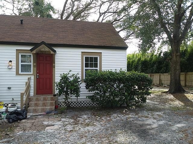 1st image of 2055 Hilton Ct