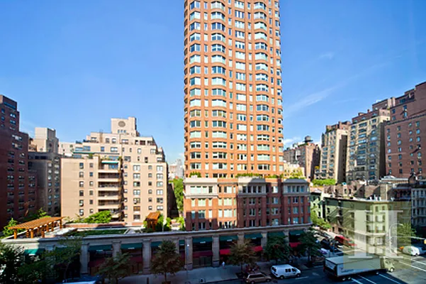 Sold by Halstead Real Estate | media 22