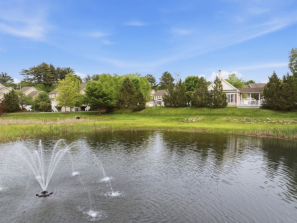 1st image of 36 Pondside Dr Unit 36