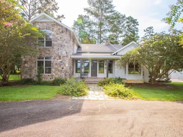 1793 Fox Meadow Ln, Thomasville, GA 31757