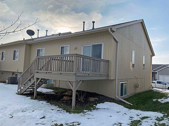 4th image of 4827 S 189th St