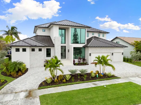 268 N Barfield Dr, Marco Island, FL 34145