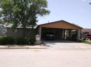 1005 W Gore Ave, Lovington, NM 88260
