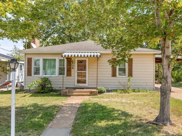 118 Holdinghausen Dr, Crystal City, MO 63019