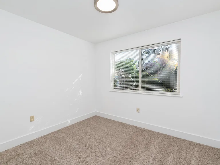 1160 S Denver Ave #2 — Photo 11