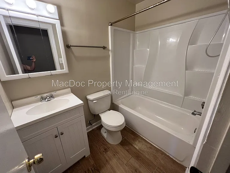 14611 Earlham Ct — Photo 19