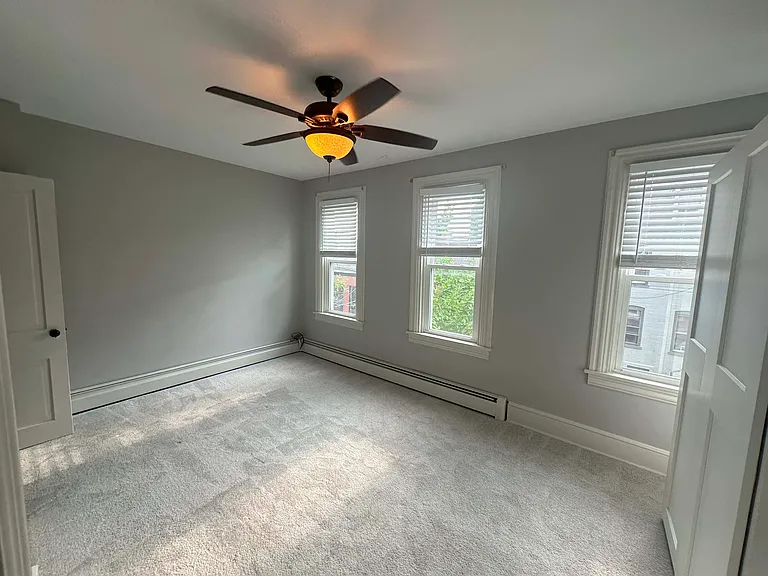 417 N Mary St — Photo 20