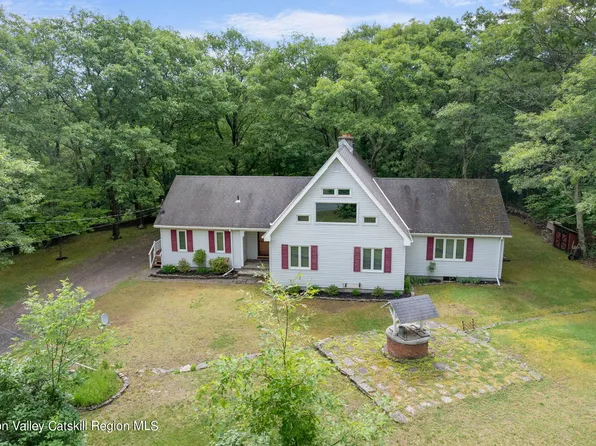 121 Kate Yaeger Road, Saugerties, NY 12477