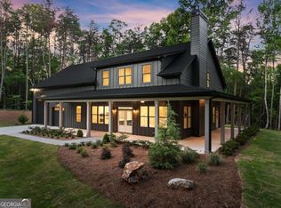 124 Fox Valley Rd, Clarkesville, GA 30523