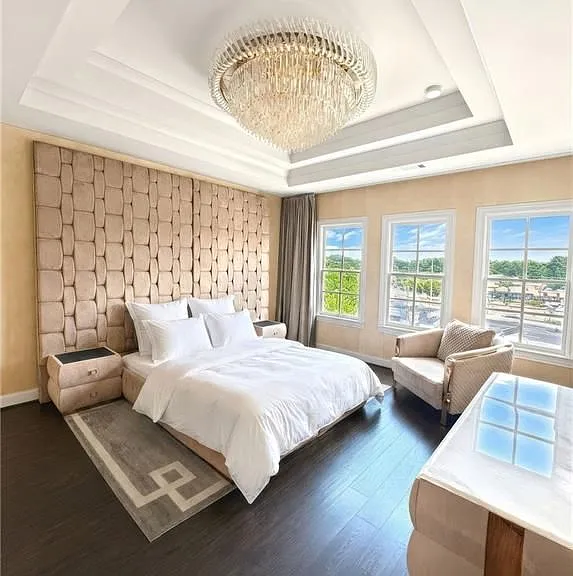 1915 Skyfall Cir — Photo 10