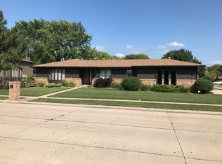 1220 N William Ave, Fremont, NE 68025
