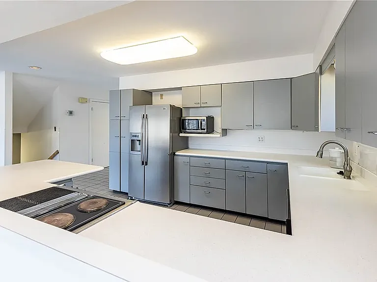 7520 Spectrum Way — Photo 19