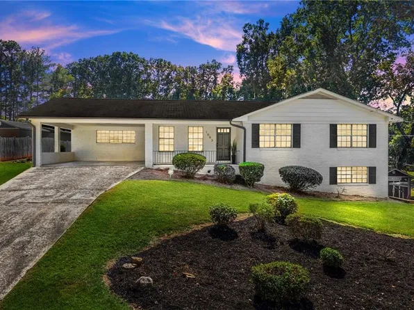 1083 Amelia Dr SW, Marietta, GA 30060