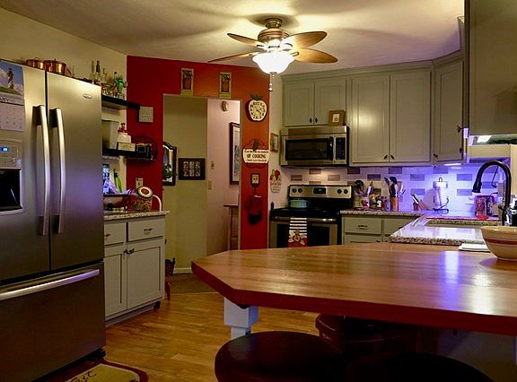 5th image of 536 Scenic Ln