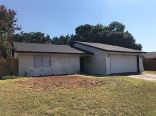109 Bowling Green Cir, Lewisville, TX 75067