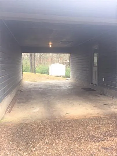 207 Brantley Cir — Photo 19