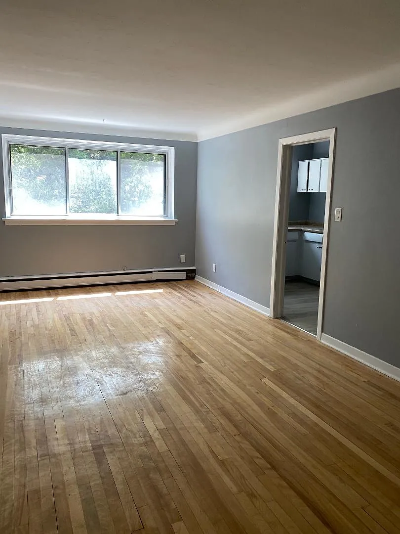 1 bed, 750 sqft, $1,629 — Photo 3